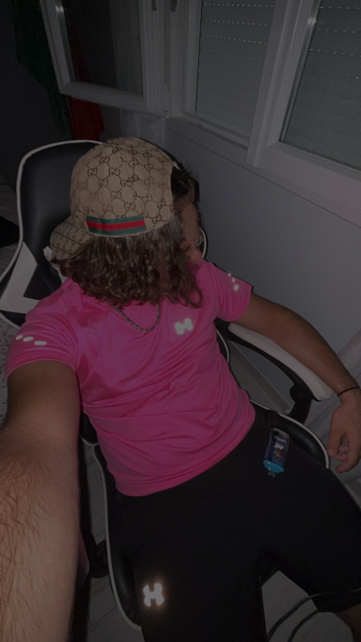 Profil de Eser