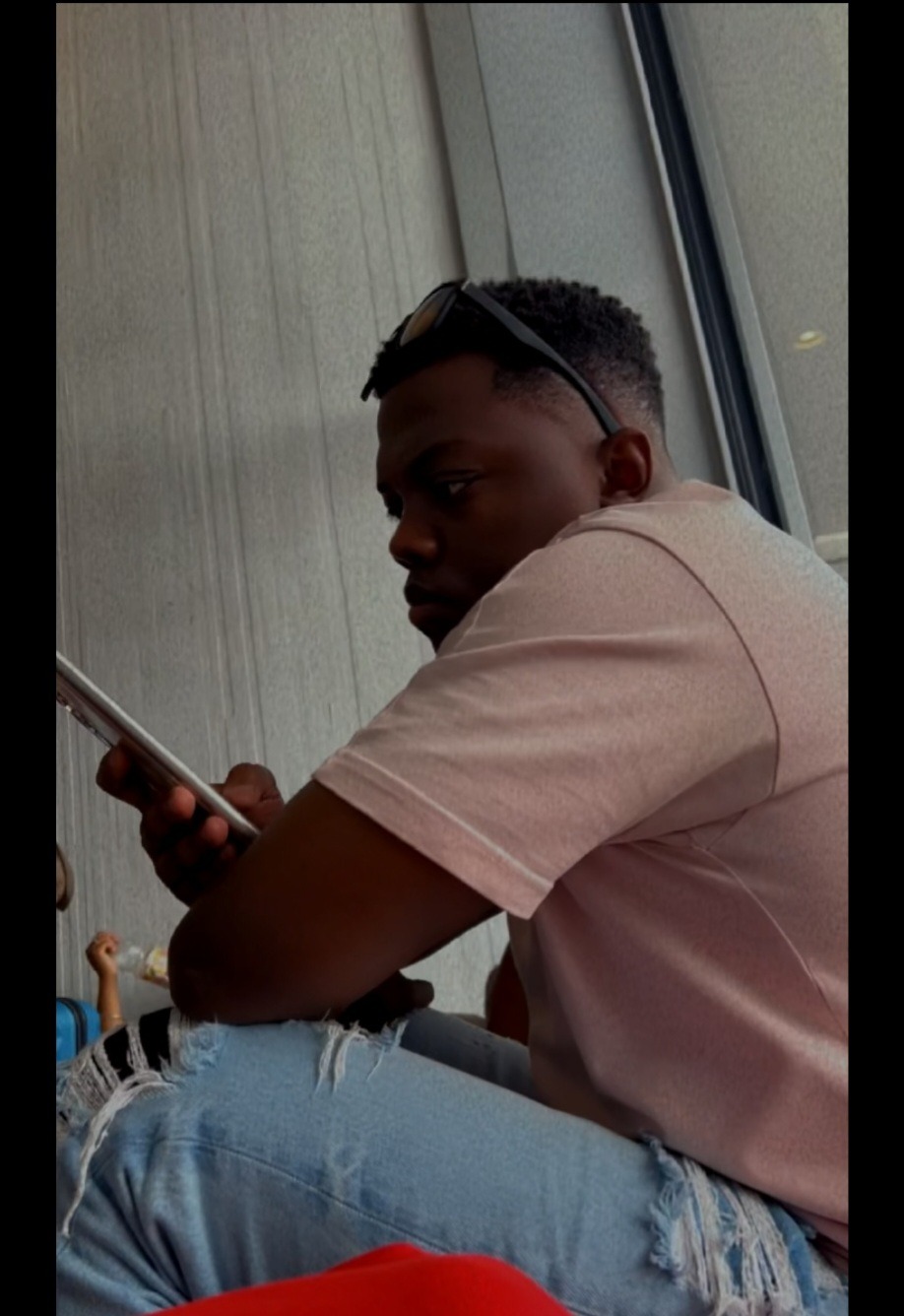 Profil de Adim